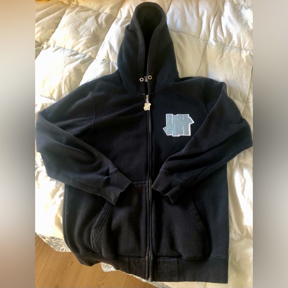 undefeated zip hoodie